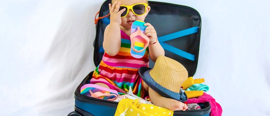 Vai viajar? Confira o que levar na mala de viagem do bebê!
