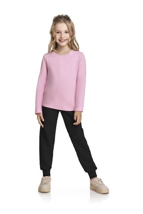 0001150096 0 kids 900 4