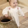 04 vestido bordado modern classic baby menina charpey