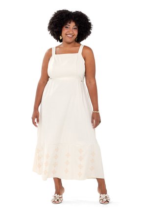 Vestido Alças Bordado Rezzato Adulto Plus Size Feminino