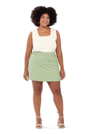 04 regata decote quadrado rezzato adulto plus size feminino